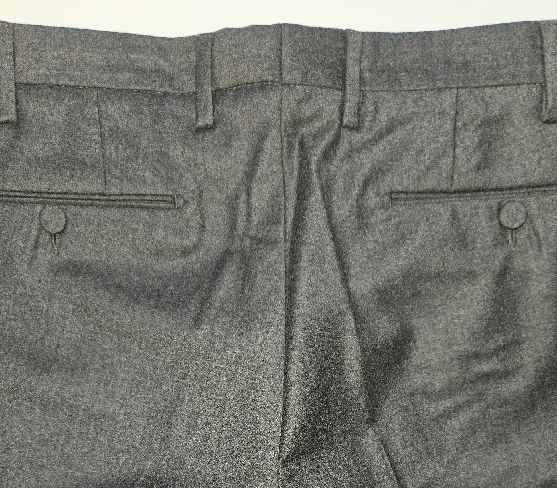 Germano 1952 100% Virgin Wool trousers in grey.