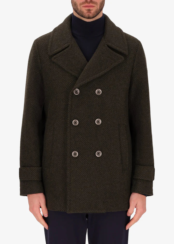 Distretto12 peacoat Camilo in miltary green.