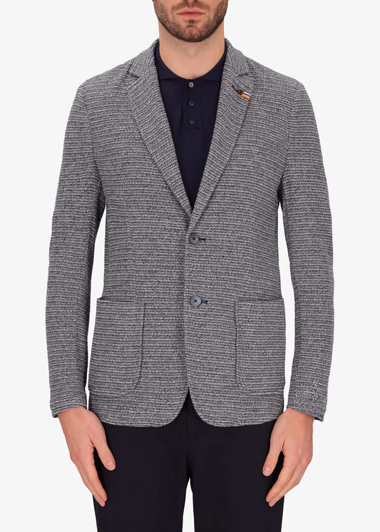 A front facing image of a model wearing Distretto 12 Jacket riff.