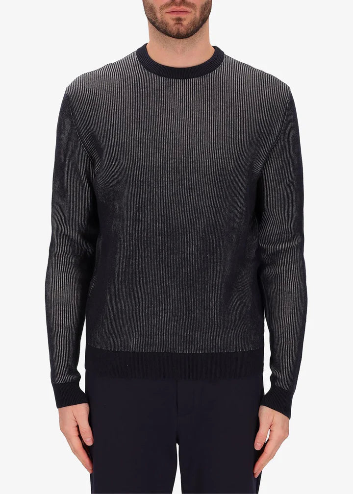 Distretto12 crewneck sweater navy with ribbed detail.