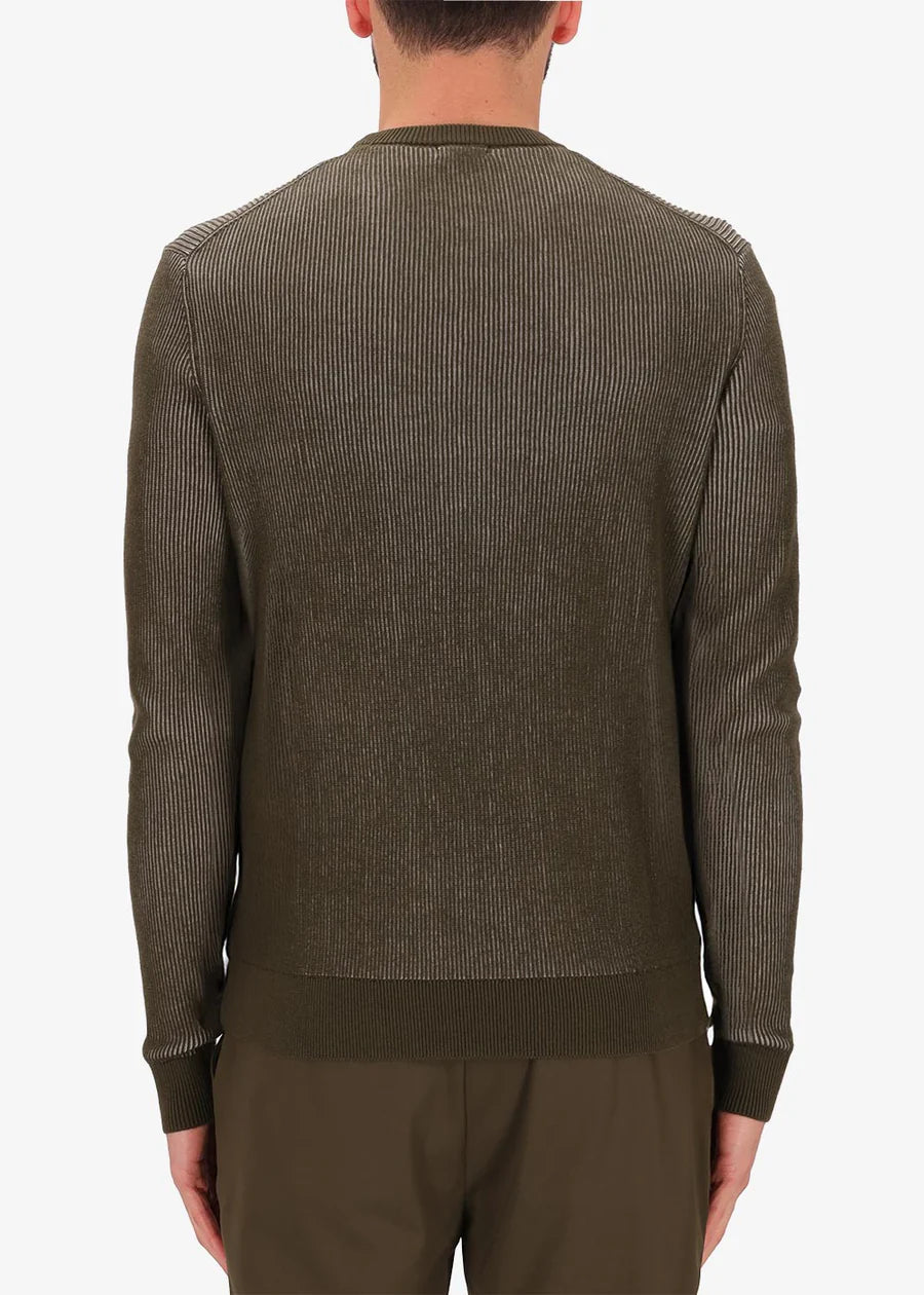 Distretto12 crewneck sweater military with ribbed detail.