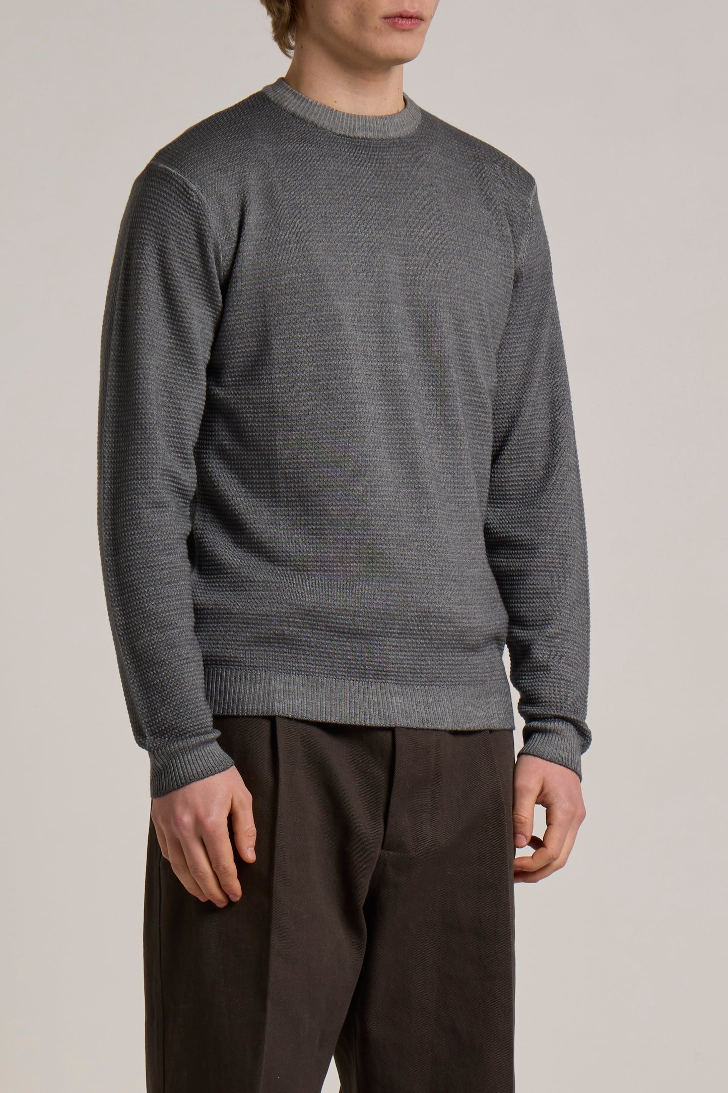 WOOL&CO – EXTRAFINE MERINO WOOL KNITTED CREW NECK SWEATER