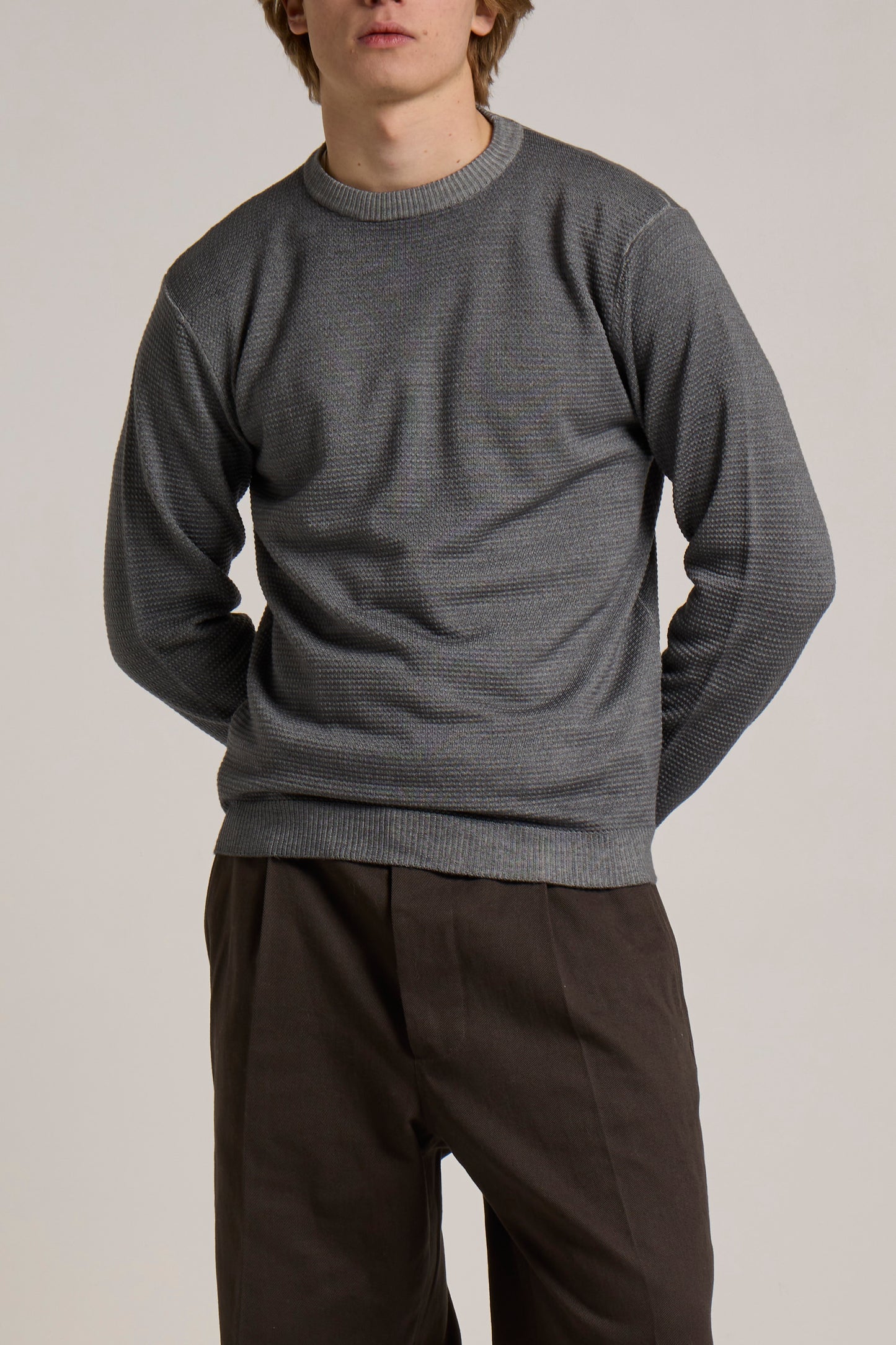 WOOL&CO – EXTRAFINE MERINO WOOL KNITTED CREW NECK SWEATER