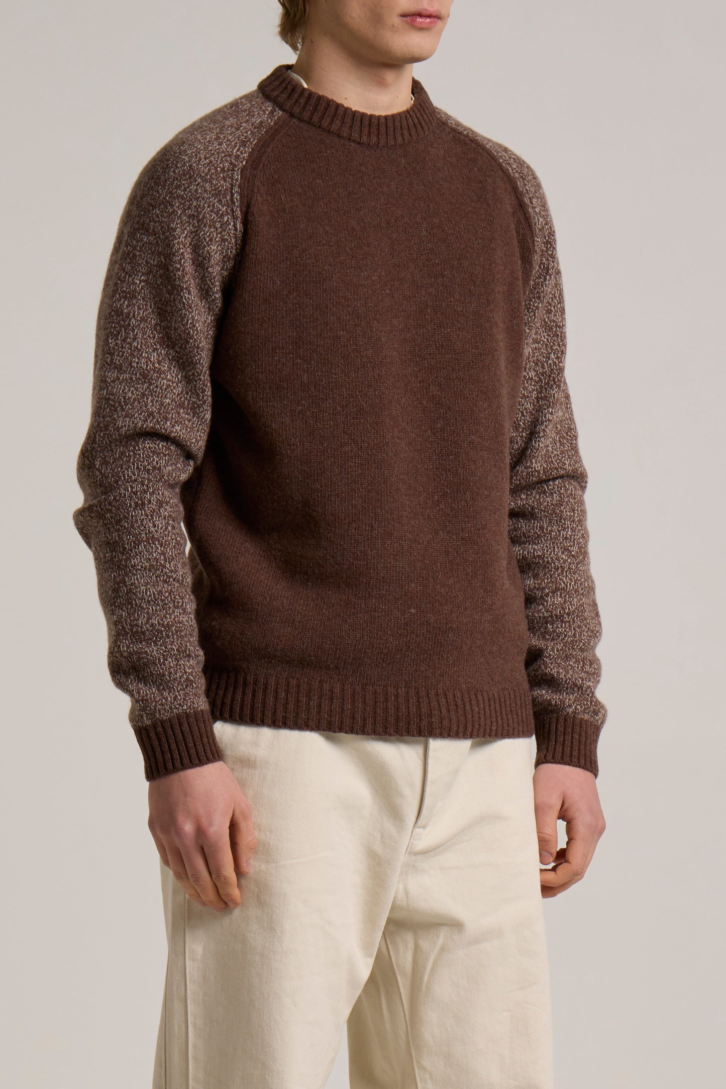 WOOL&CO – LAMBSWOOL CREW NECK SWEATER WITH RAGLAN ARMHOLE
