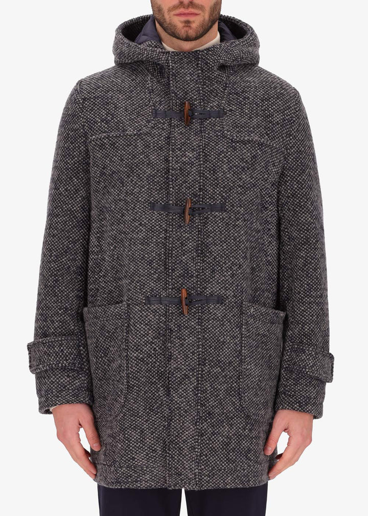 Distretto Coat Montgomery blasius in ocean with hood.