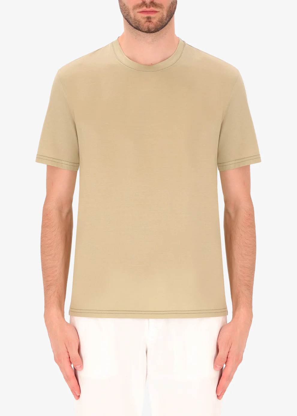 A front facing image of a model wearing Distretto 12 T-Shirt Scot in sage.