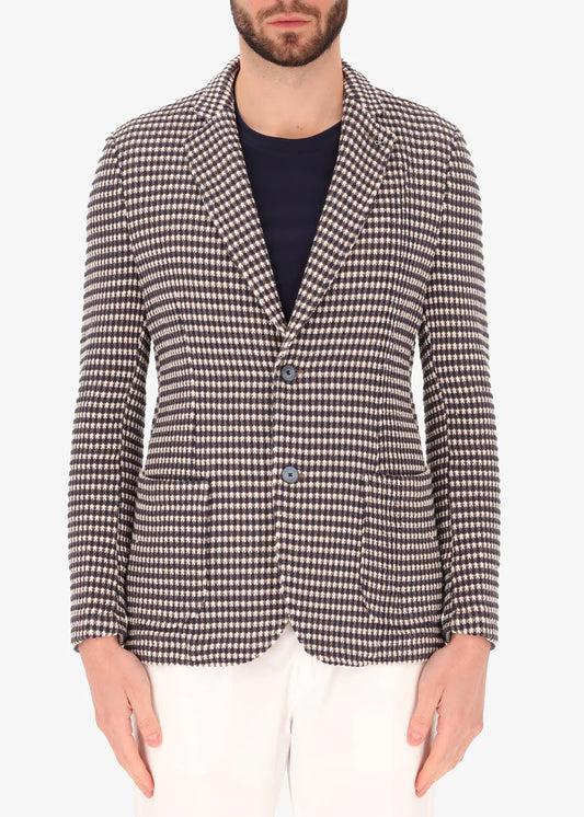 A front facing image of a model wearing Distretto 12 Jacket Reg.