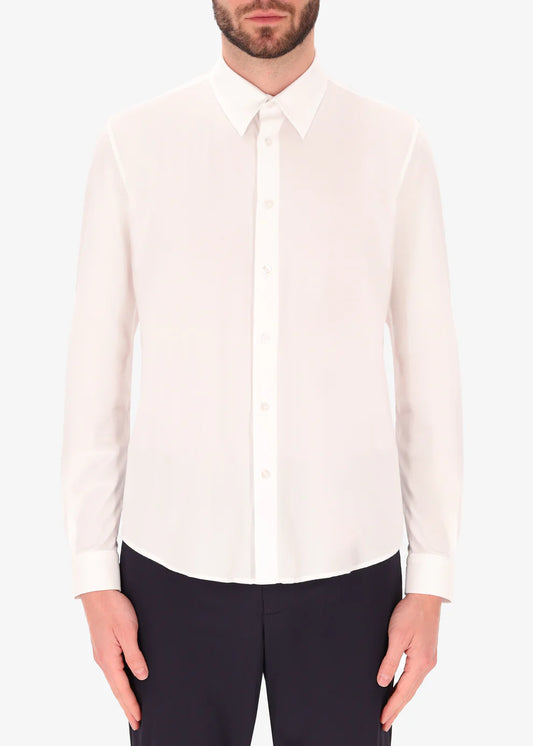 A front facing image of a model wearing Distretto 12 Shirt Tevo.