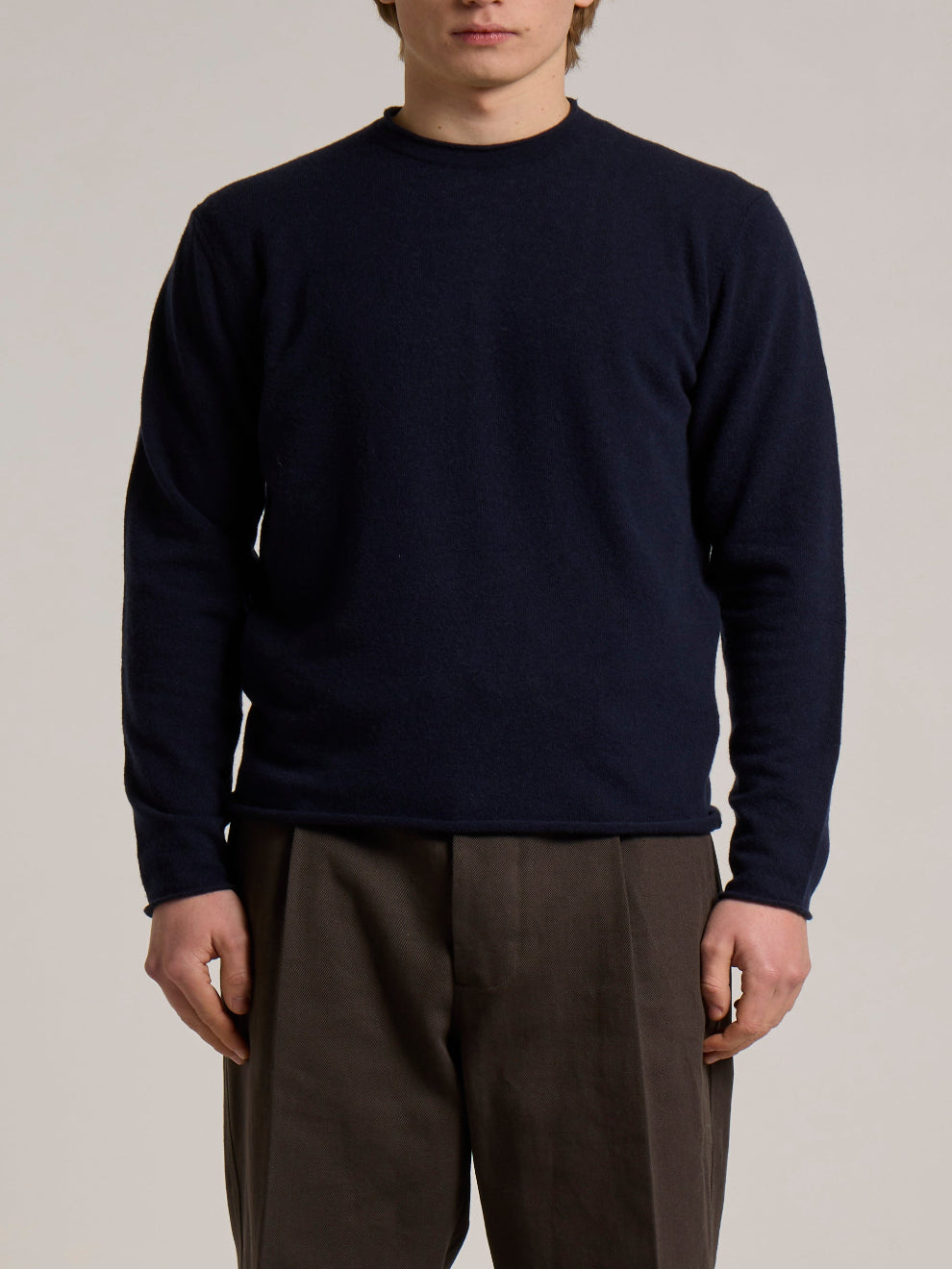 WOOL&CO – THIN CASHMERE & EXTRAFINE VIRGIN MERINO ROLLING FINISHING CREW NECK SWEATER