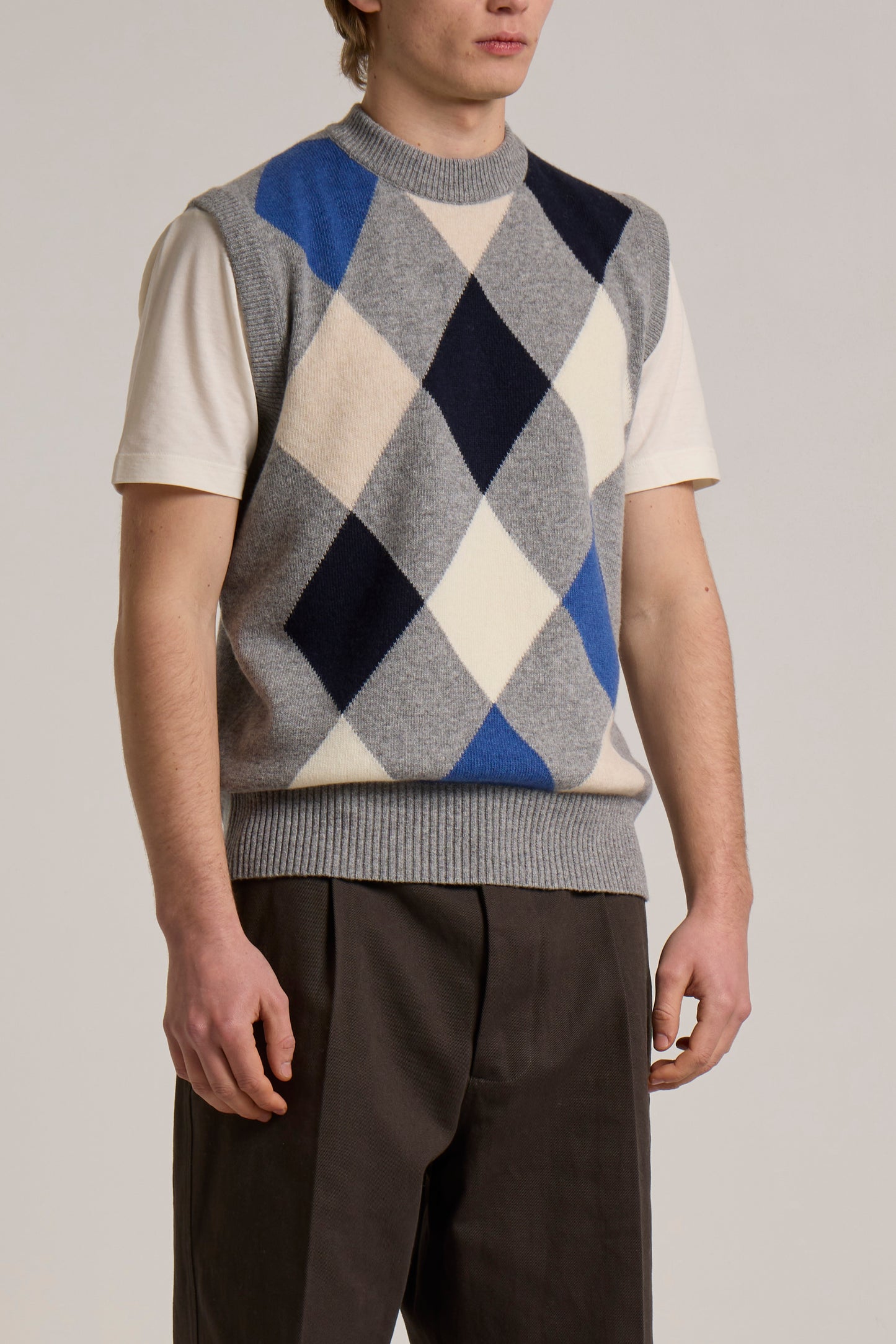 WOOL&CO – CASHMERE & EXTRAFINE VIRGIN MERINO DIAMOND CREW NECK VEST