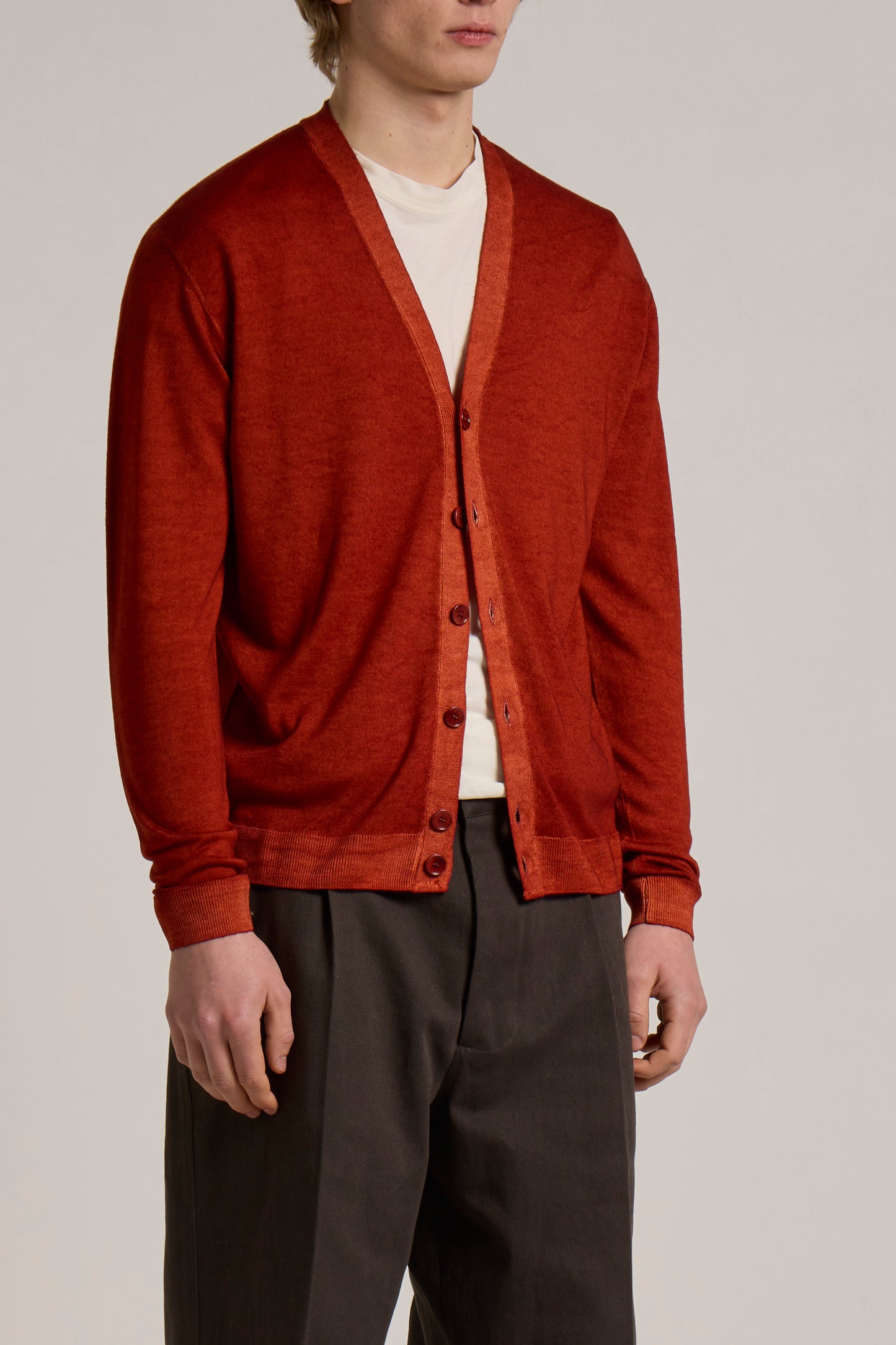 WOOL&CO – THIN EXTRAFINE MERINO WOOL CARDIGAN SWEATER