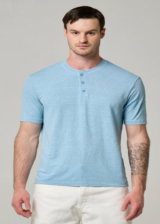 WOOL&CO - SHORT SLEEVED GRAND DAD NECK T-SHIRT