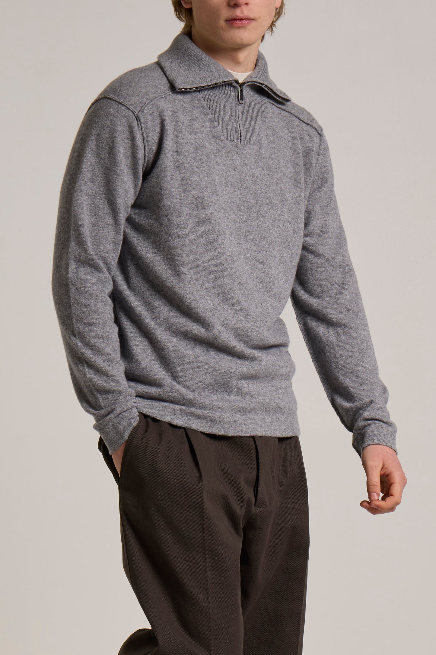 WOOL&CO – WOOL ZIPPED HALF NECK SWEATER WITH TUBOLAR FINISHING
