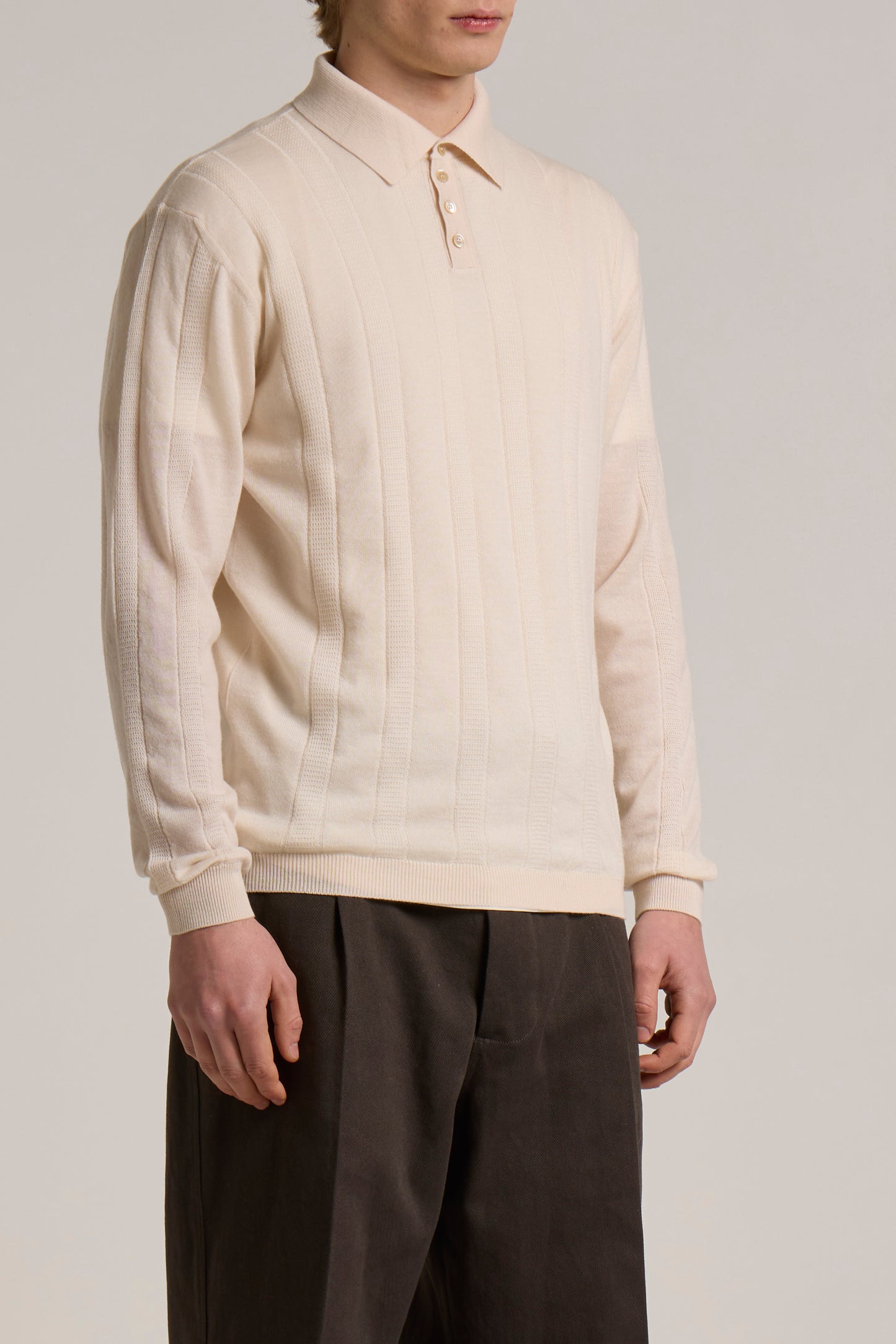 WOOL&CO – THIN EXTRAFINE MERINO WOOL POLO NECK SWEATER