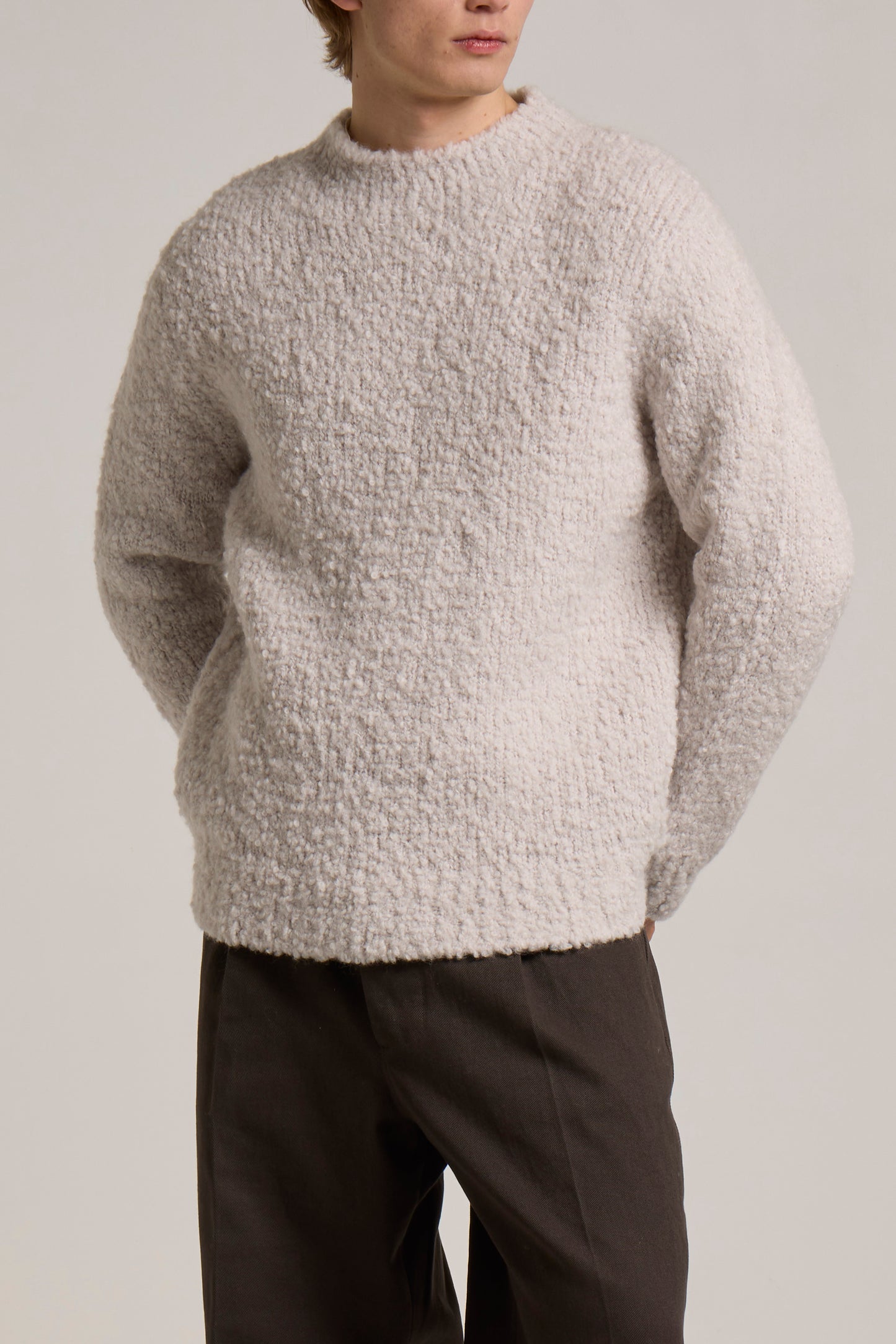 WOOL&CO – MERINO BOUCLÉ CREW NECK SWEATER