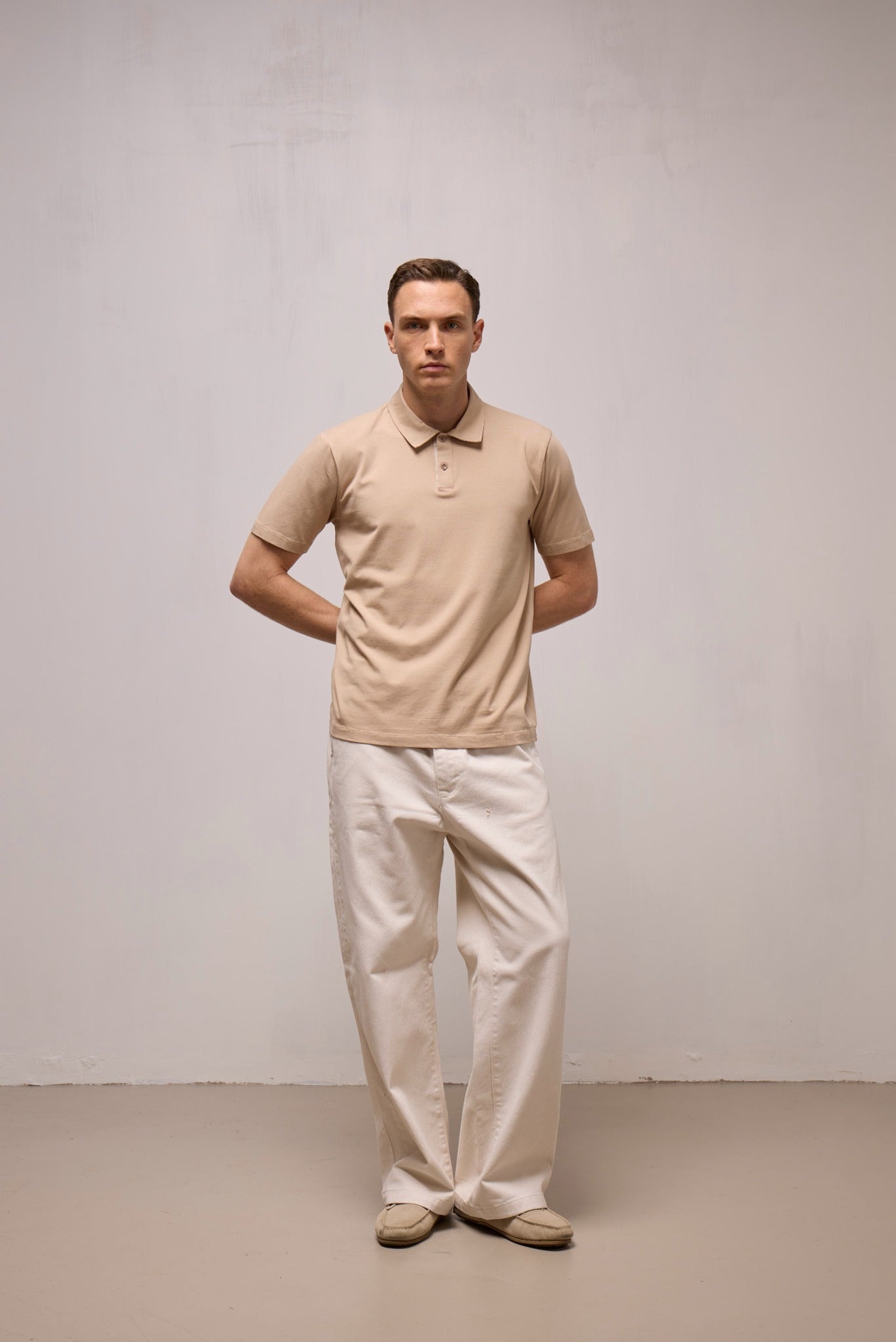 WOOL&CO – SHORT SLEEVES POLO NECK T-SHIRT