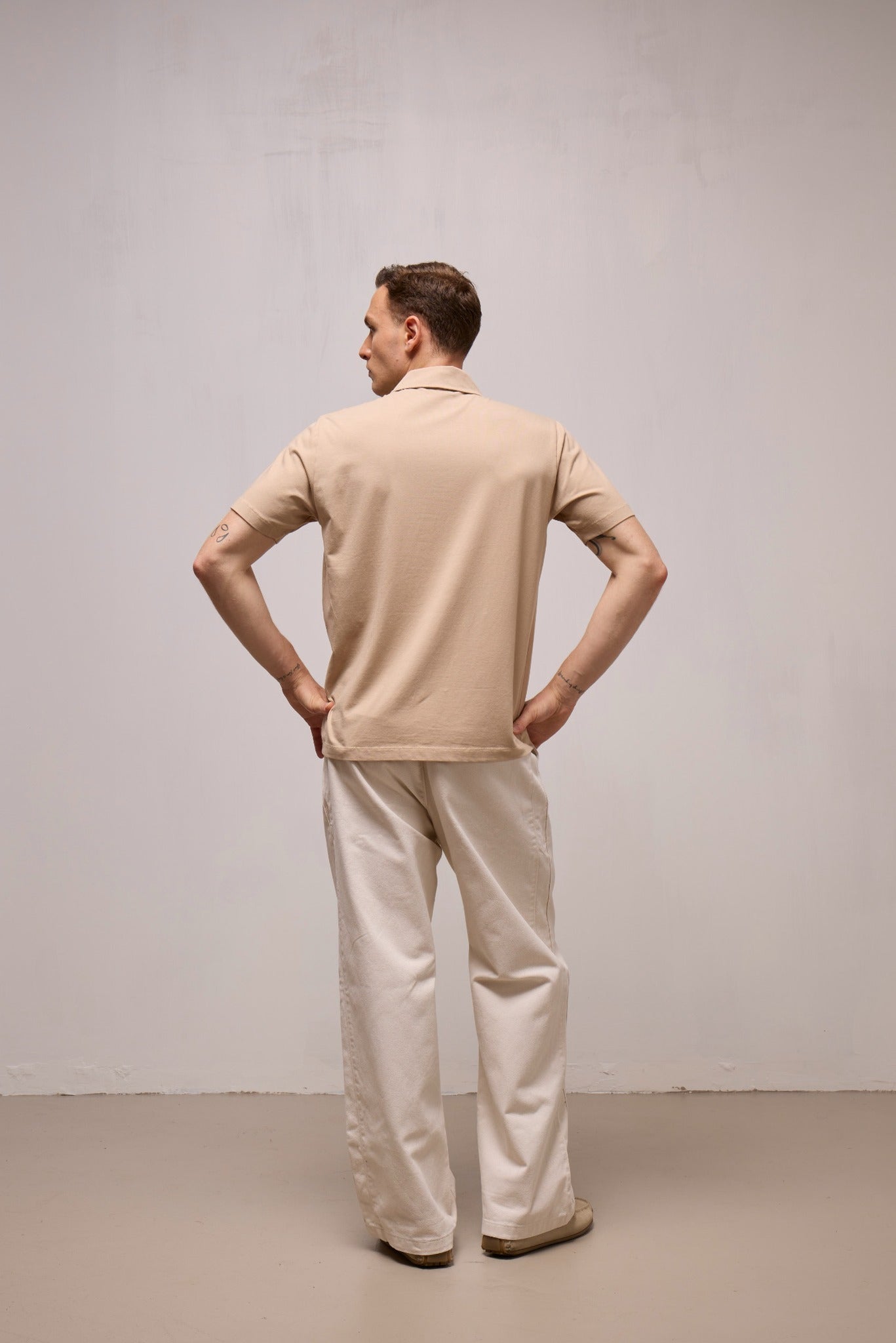 WOOL&CO – SHORT SLEEVES POLO NECK T-SHIRT