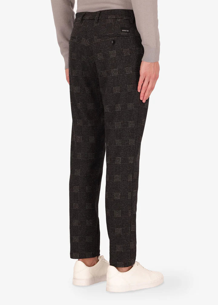 DISTRETTO 12 – YORK GALLES TROUSERS IN PRINCE OF WALES STRETCH JERSEY